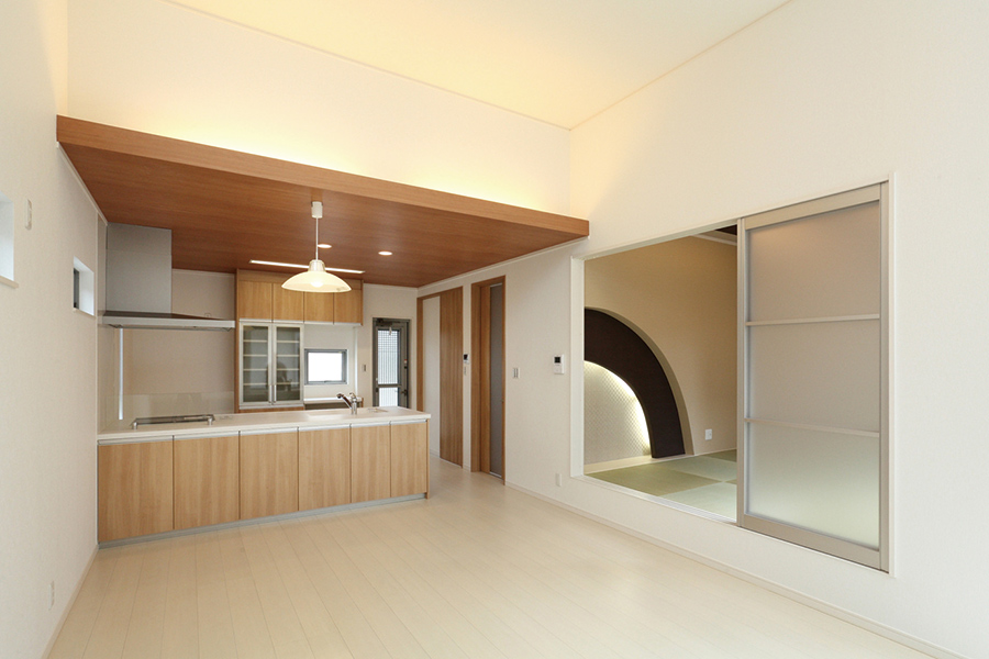 木目調でナチュラルな家