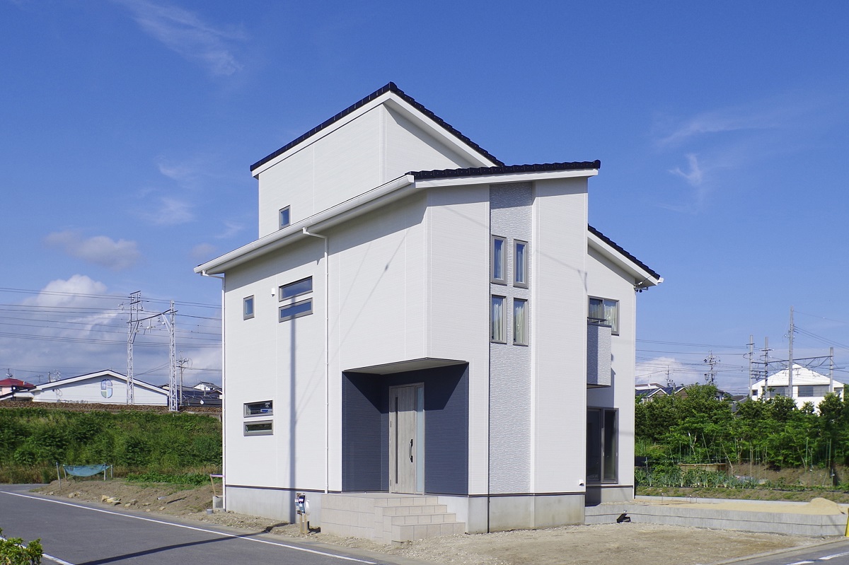 二人で料理ができる、回遊型キッチンのあるお家