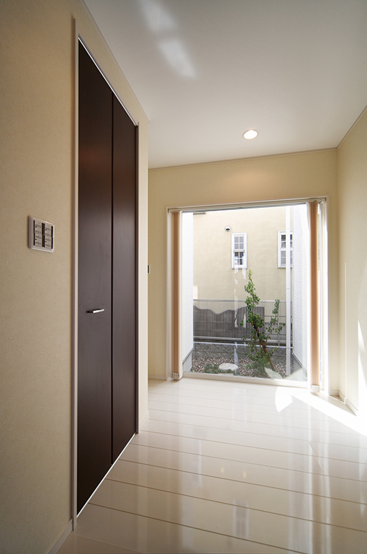 スカイバルコニーのある家