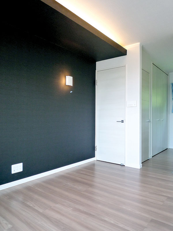 重厚感のある佇まいの2世帯住宅