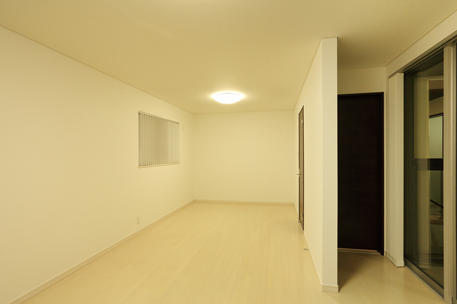 螺旋階段のある家