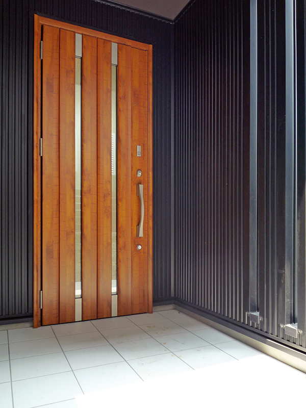 キュービックスタイルな黒ガルバの家