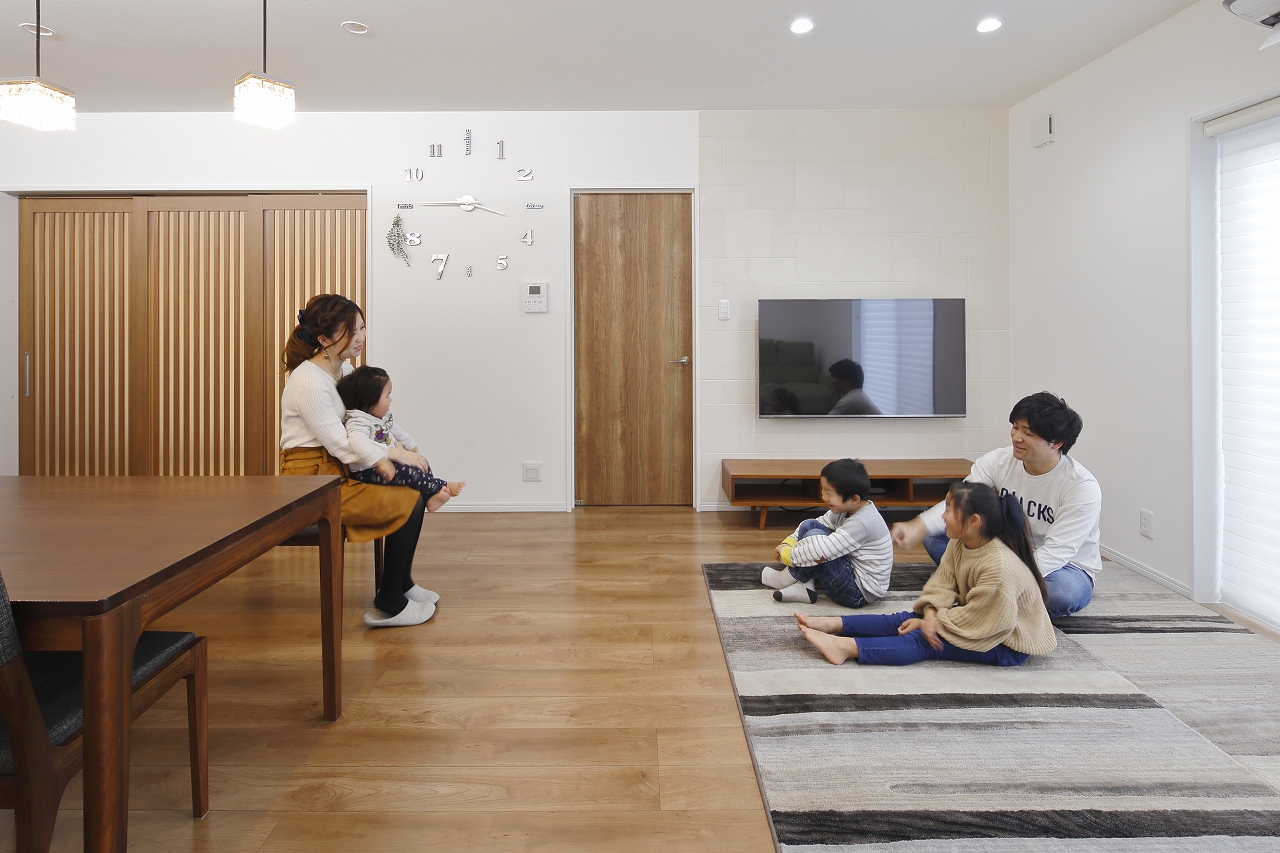 ■子どもが帰ってきたとき、正面で出迎えられる家